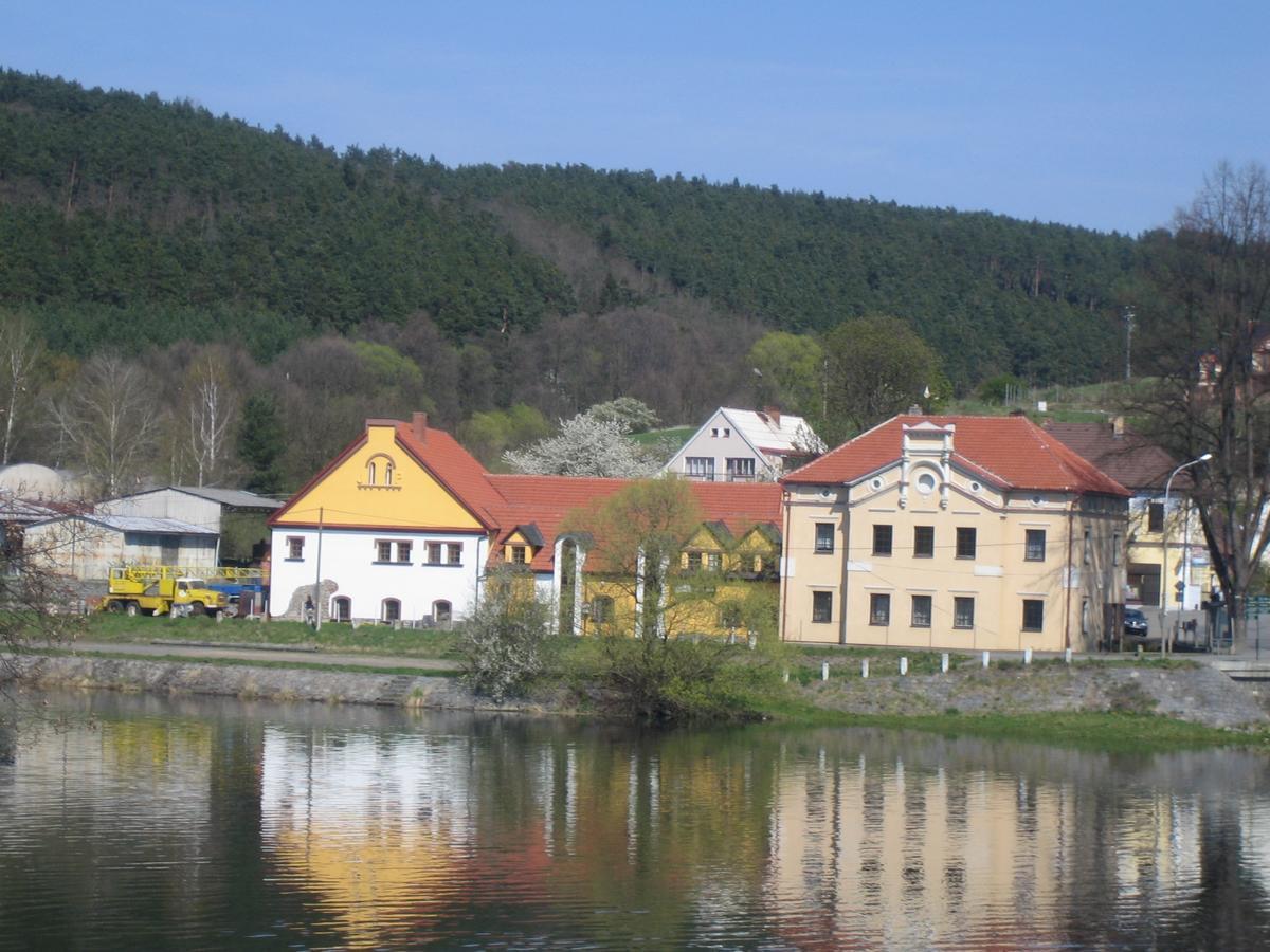 Penzion Patak Kamyk nad Vltavou Extérieur photo